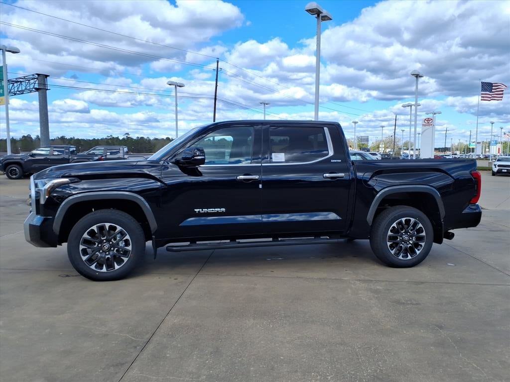 New 2026 Toyota Tundra Limited LIMITED CREWMAX 5.5