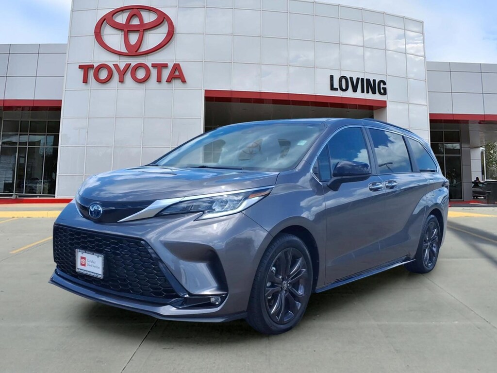 Certified 2022 Toyota Sienna XSE Van Passenger Van