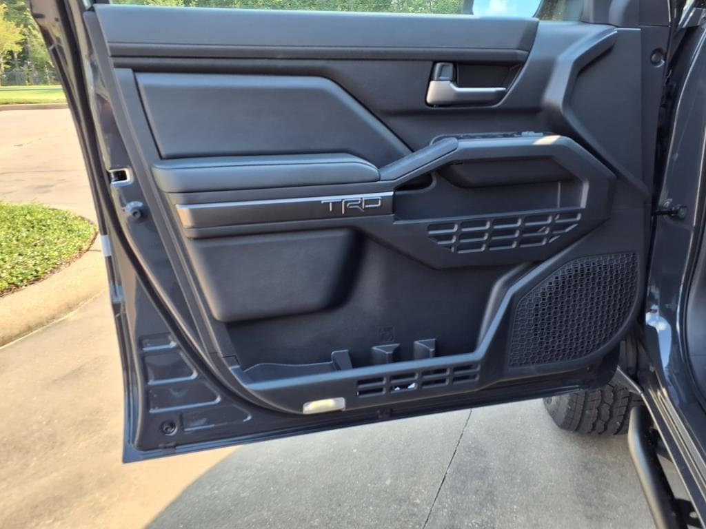 2025 Toyota Tacoma TRD Off Road - Photo 22