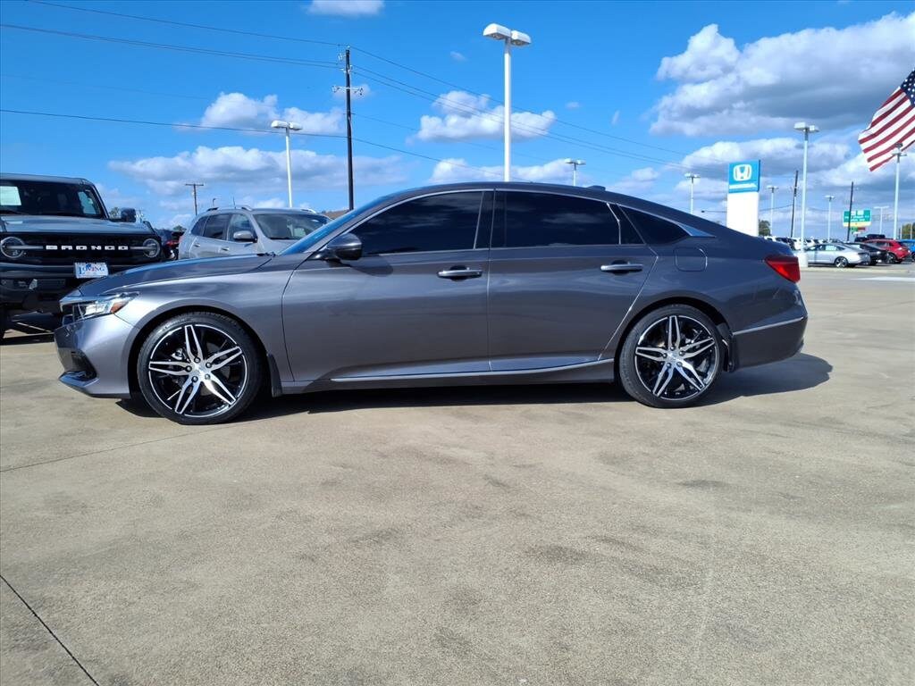 Used 2022 Honda Accord TOURING Sedan