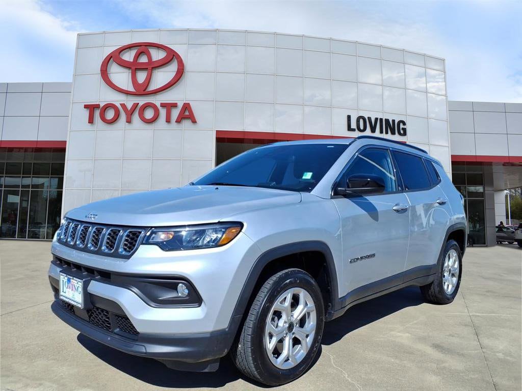 Used 2025 Jeep Compass LATITUDE SUV