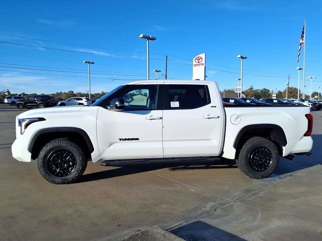New 2026 Toyota Tundra SR5 SR5 CREWMAX 5.5