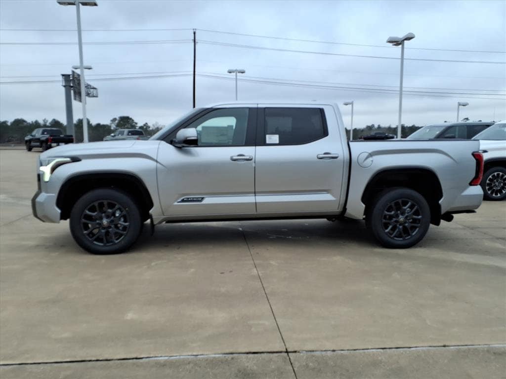 New 2026 Toyota Tundra Platinum PLATINUM CREWMAX 5.5