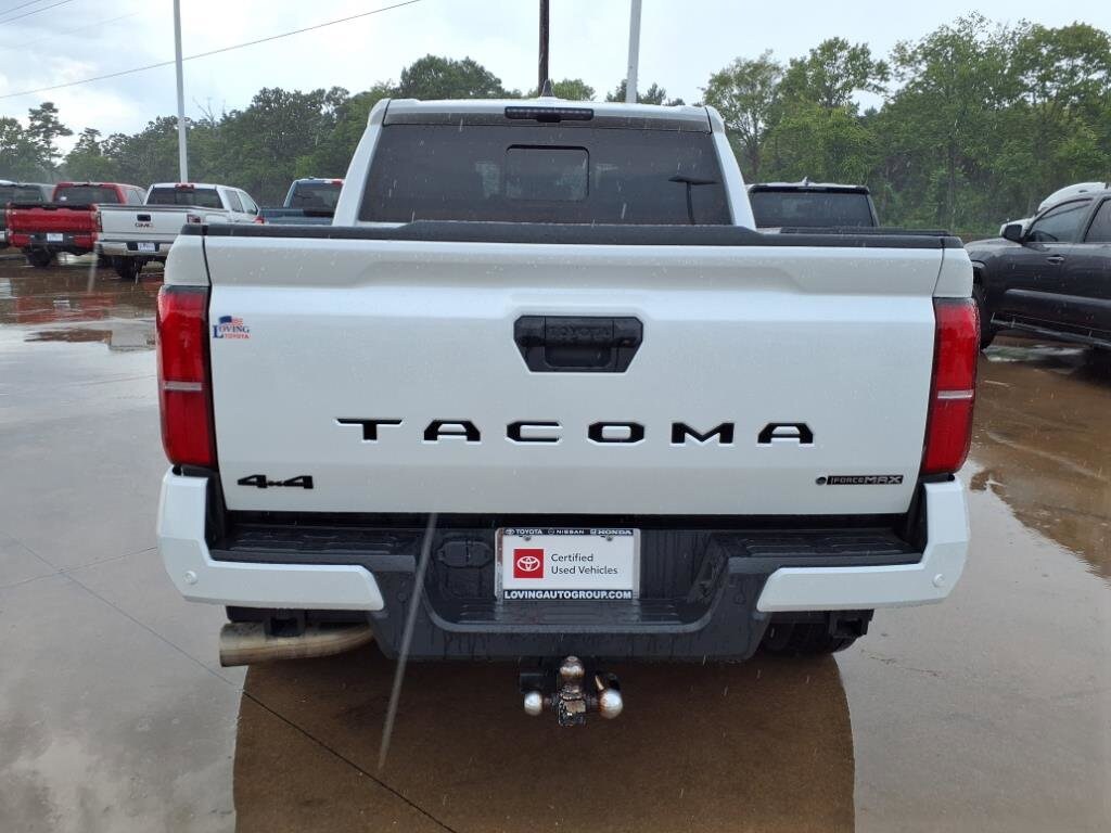 2024 Toyota Tacoma TRD Sport Double Cab photo 2