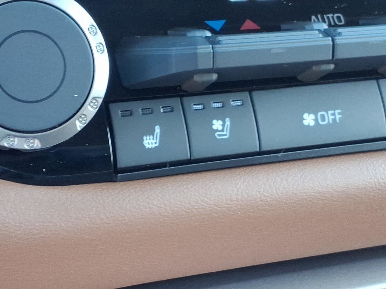2026 Toyota Tundra 1794 Edition - Photo 10