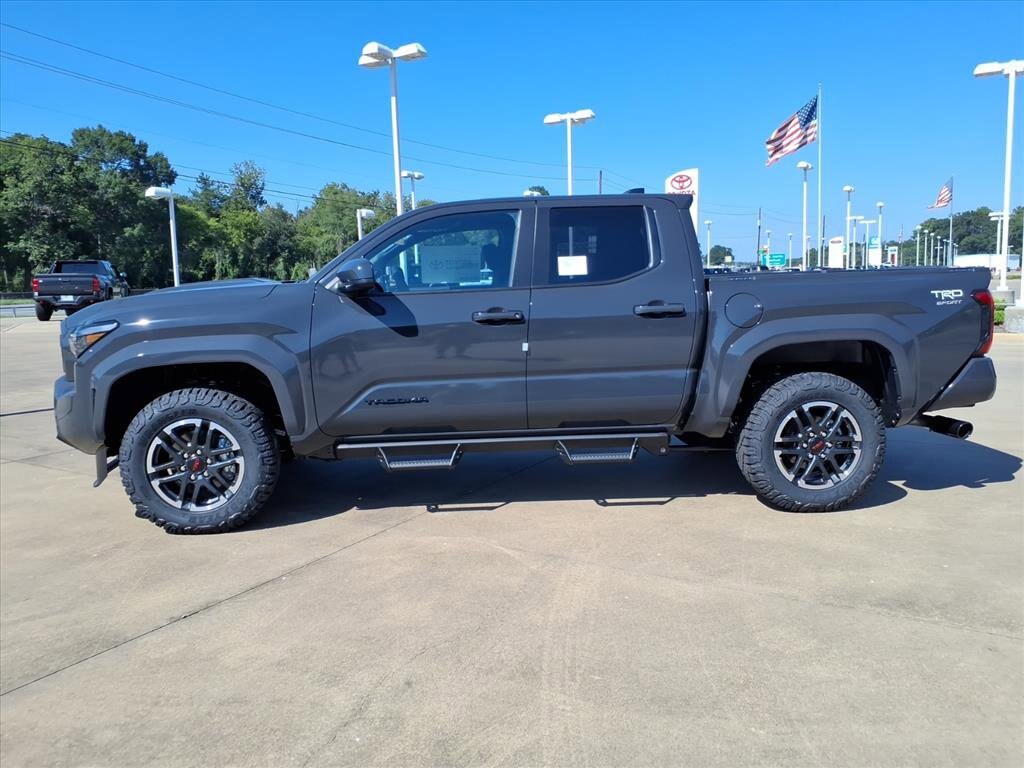 2025 Toyota Tacoma TRD Sport 4x4 Double Cab photo 2