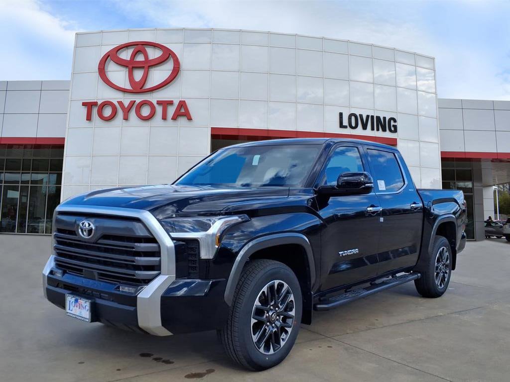 New 2026 Toyota Tundra Limited LIMITED CREWMAX 5.5
