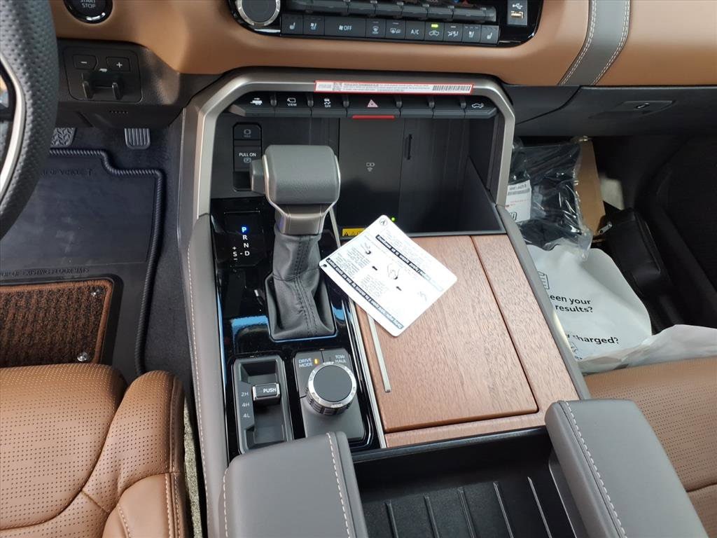 2026 Toyota Tundra 1794 Edition - Photo 17