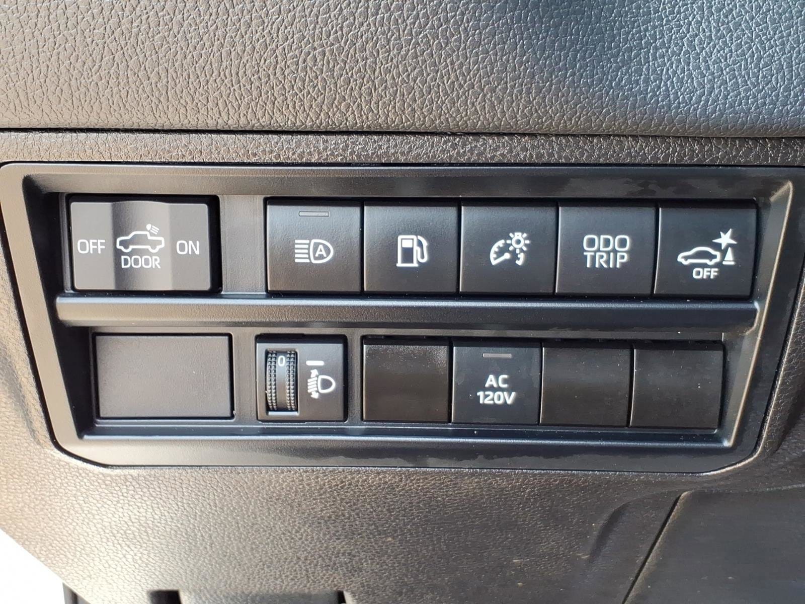 2024 Toyota Tundra Limited - Photo 23