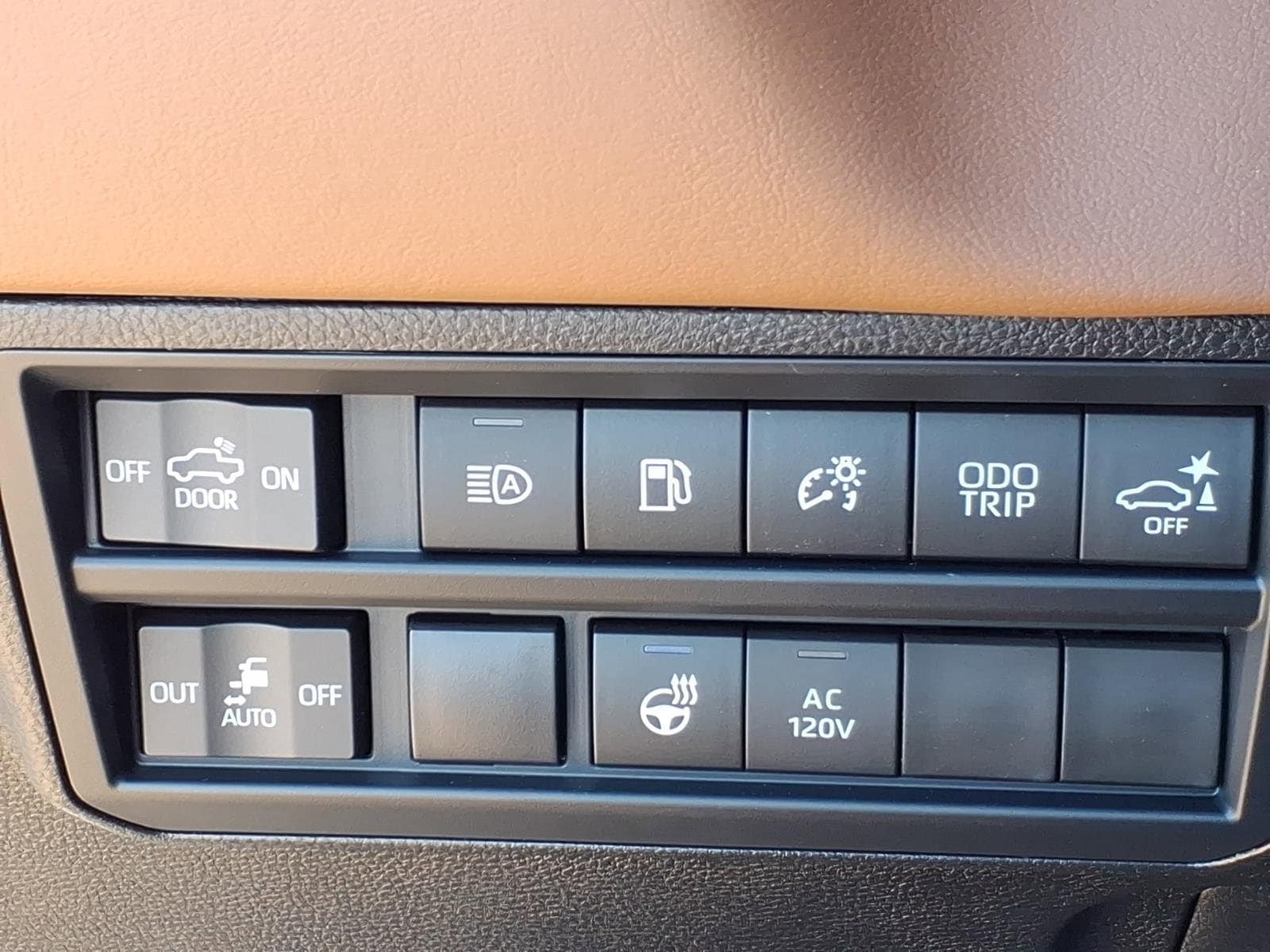 2026 Toyota Tundra 1794 Edition - Photo 23