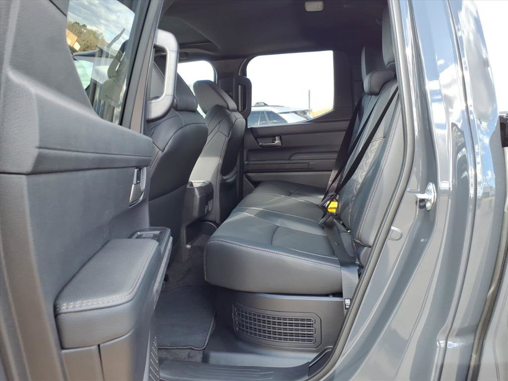 2026 Toyota Tacoma Limited - Photo 18