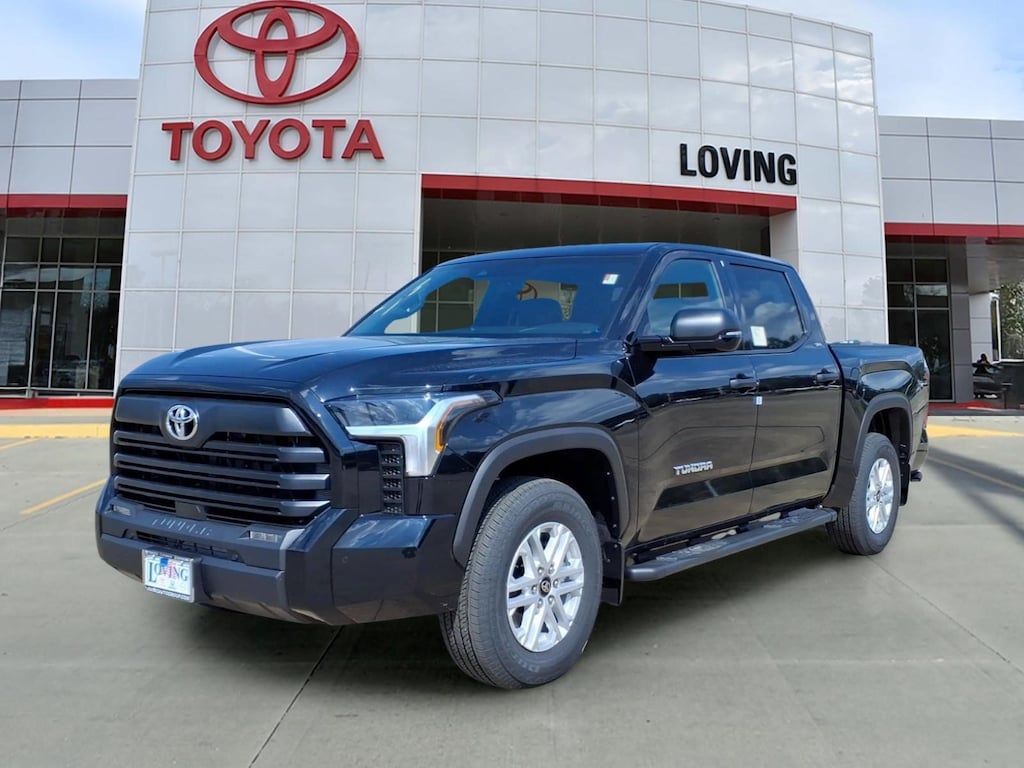 New 2026 Toyota Tundra SR5 SR5 CREWMAX 5.5