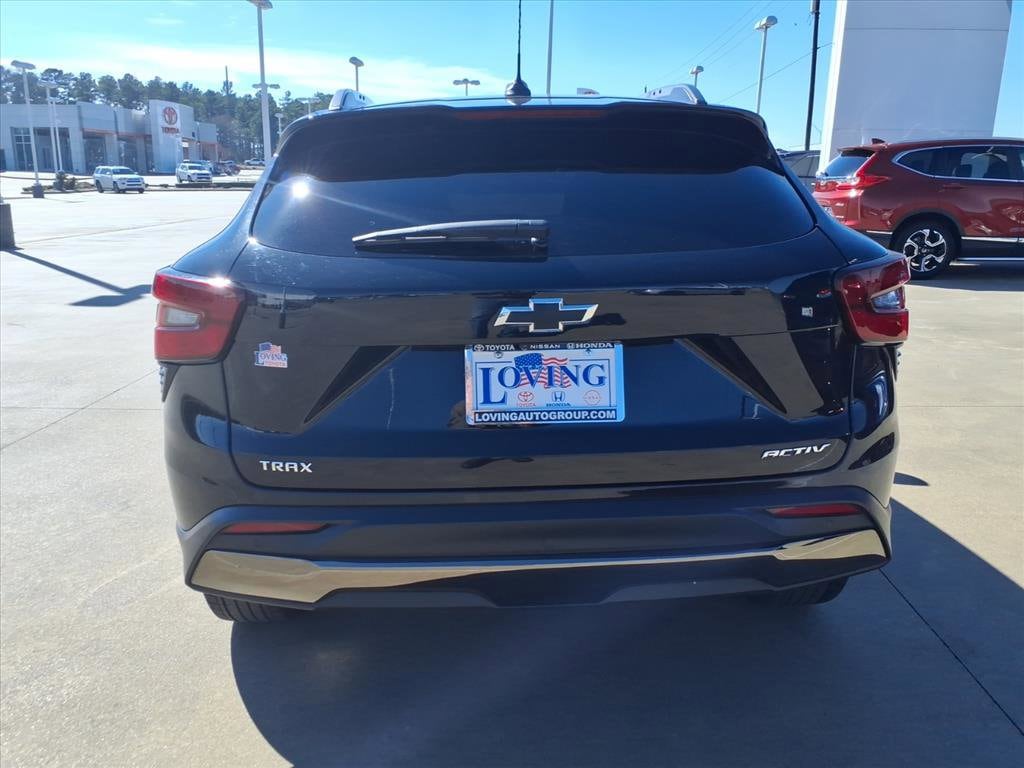 Used 2025 Chevrolet Trax ACTIV SUV