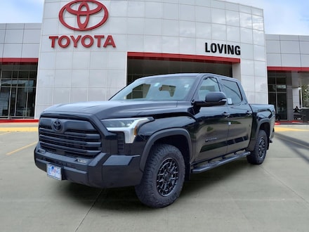 2026 Toyota Tundra SR5 SR5 CREWMAX 5.5 4-Wheel Drive