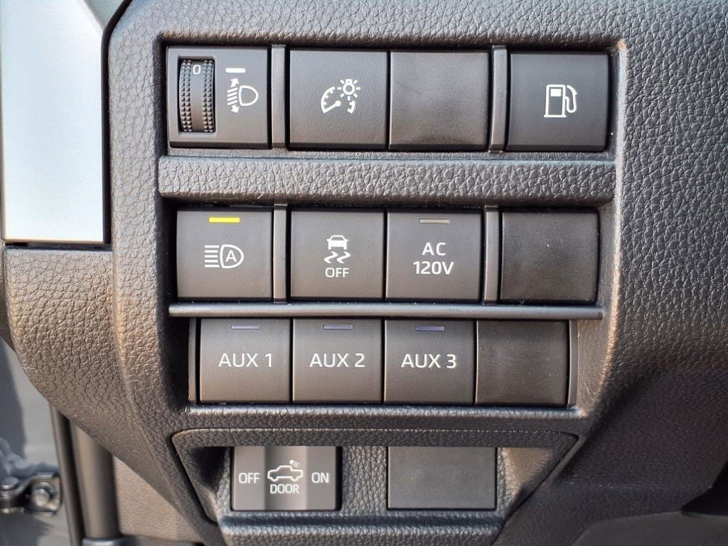 2025 Toyota Tacoma TRD Off Road - Photo 23