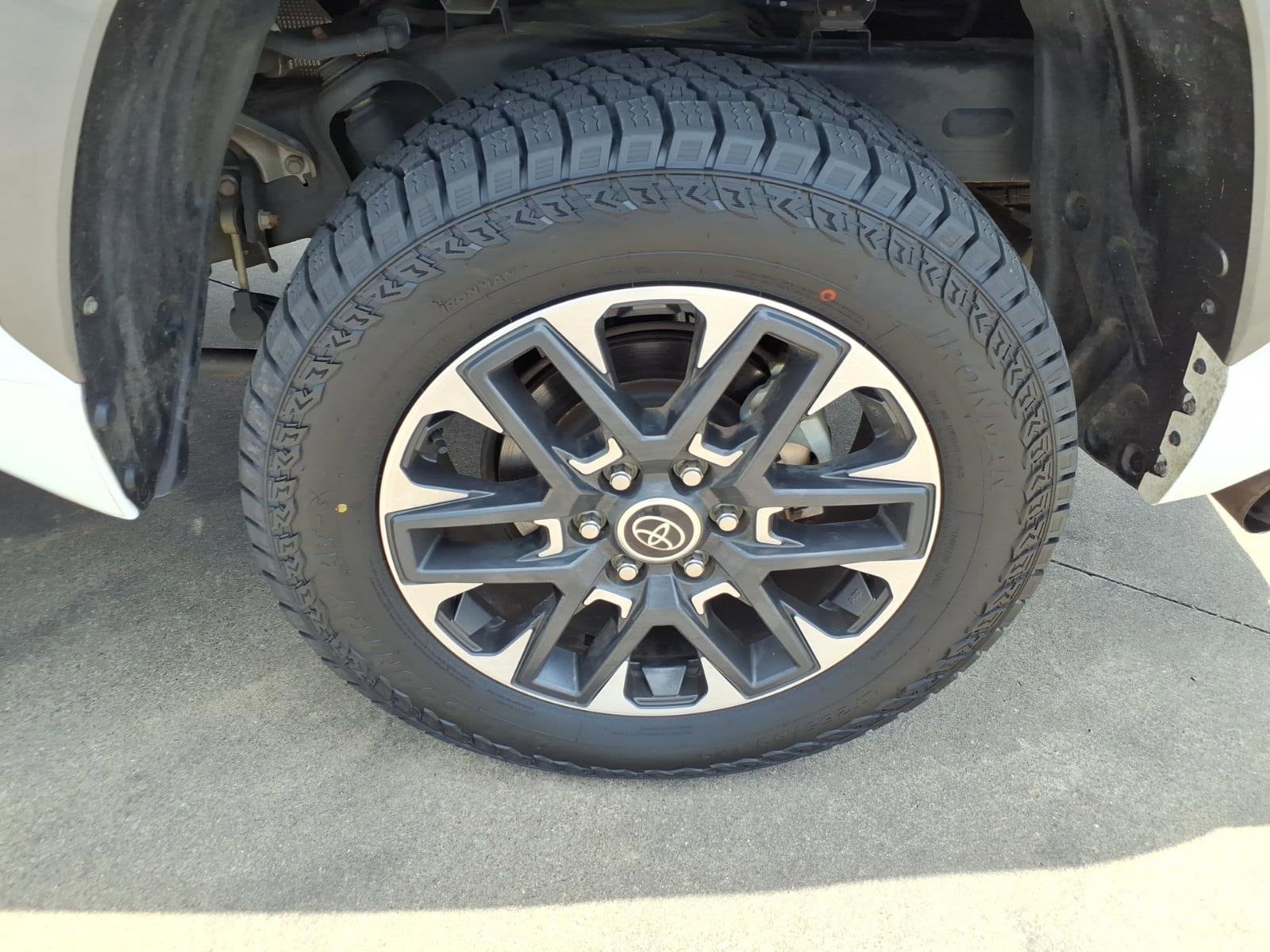 2024 Toyota Tundra Limited - Photo 20