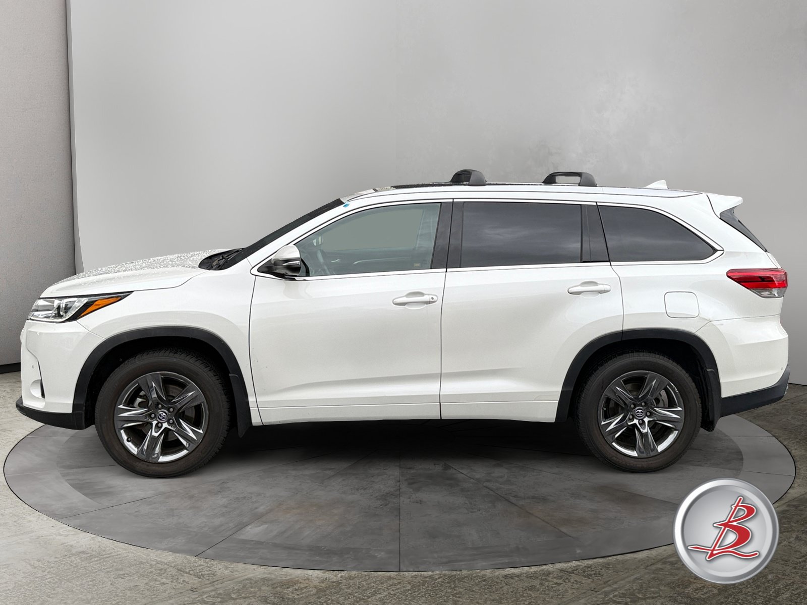 Used 2019 Toyota Highlander Limited Platinum V6 SUV