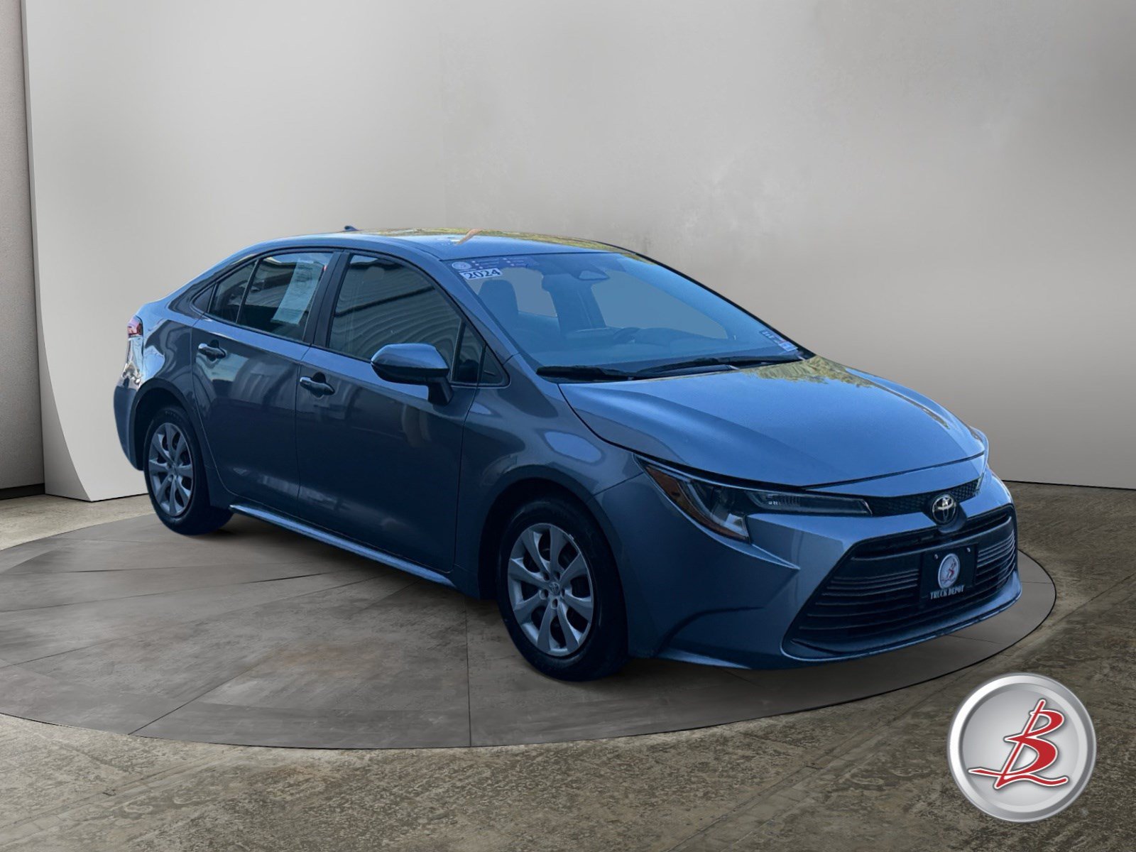 Used 2024 Toyota Corolla LE Sedan