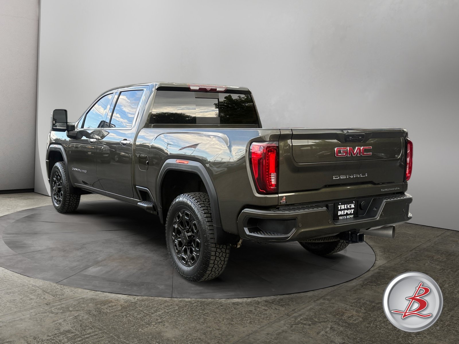Used 2023 GMC Sierra 2500 HD Denali Truck Crew Cab