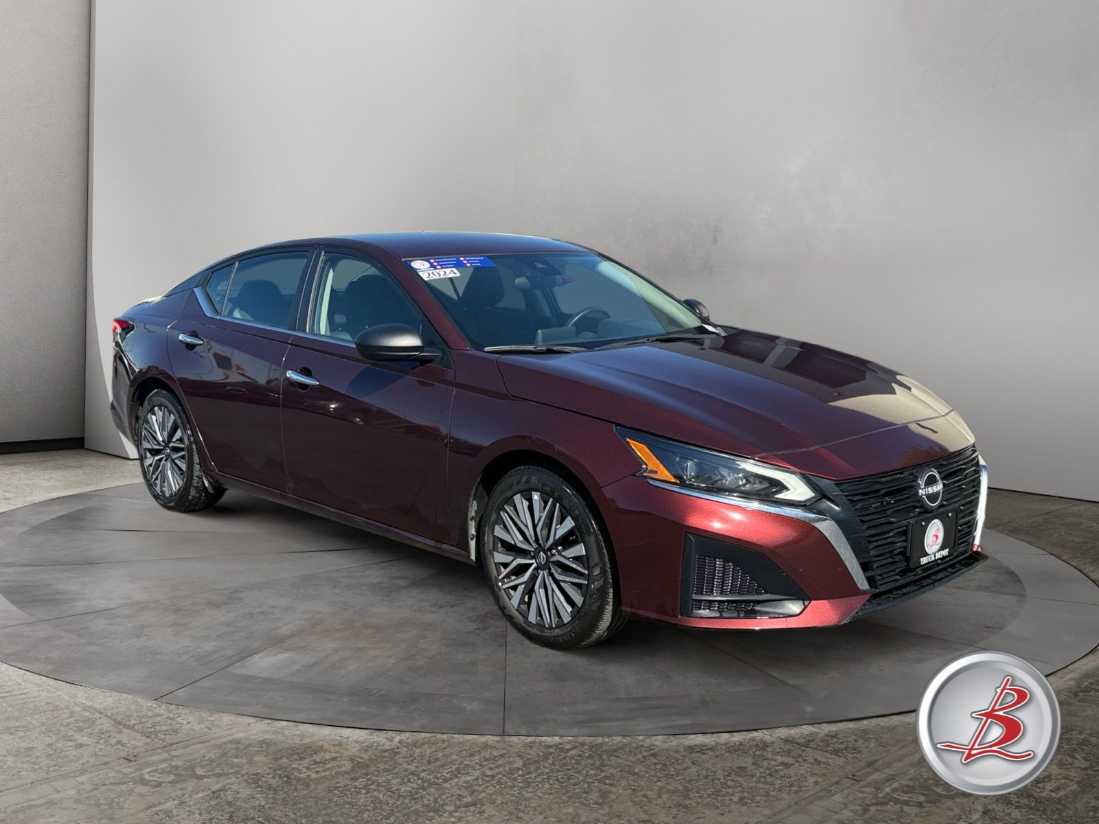 Used 2024 Nissan Altima 2.5 SV Sedan