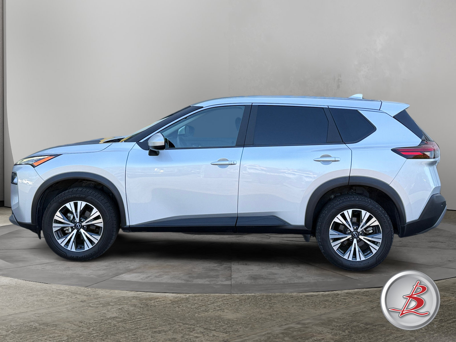 Used 2023 Nissan Rogue SV SUV
