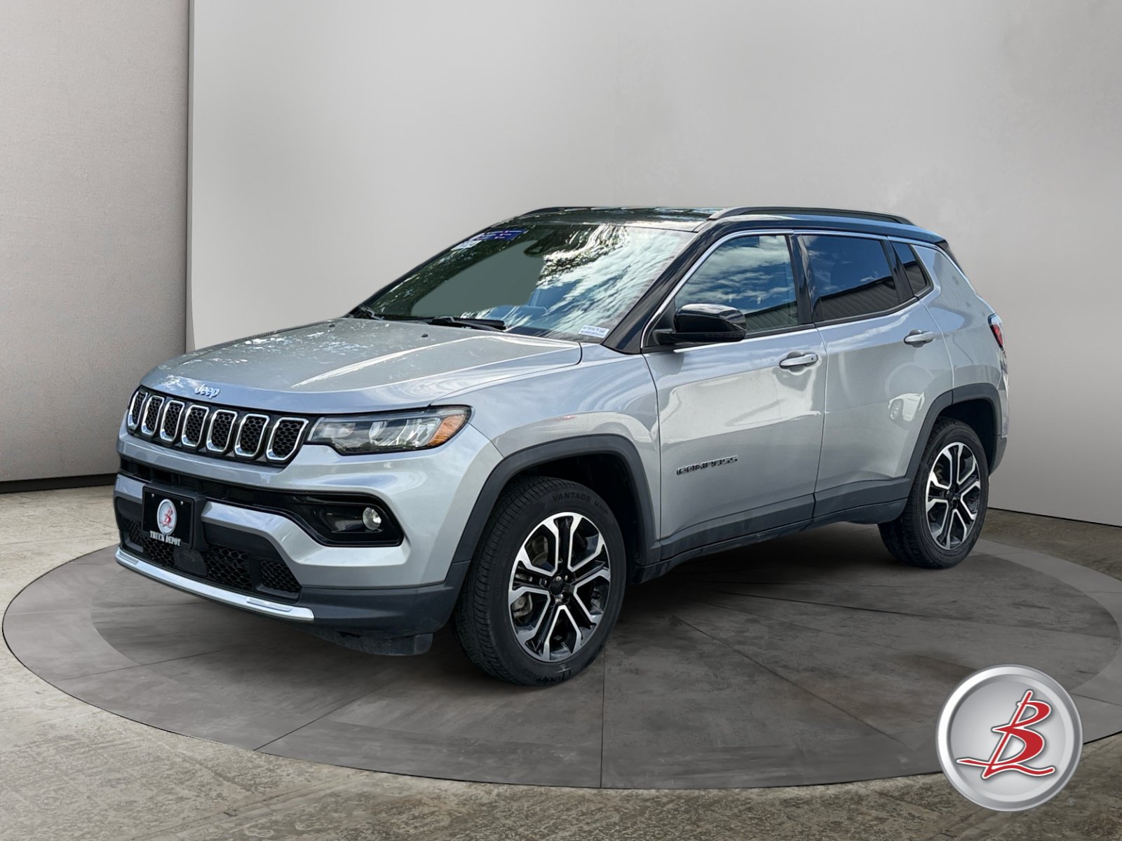Used 2024 Jeep Compass Limited SUV