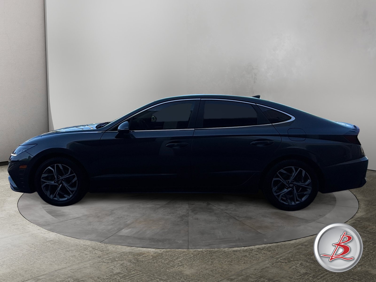 Used 2022 Hyundai Sonata SEL Sedan