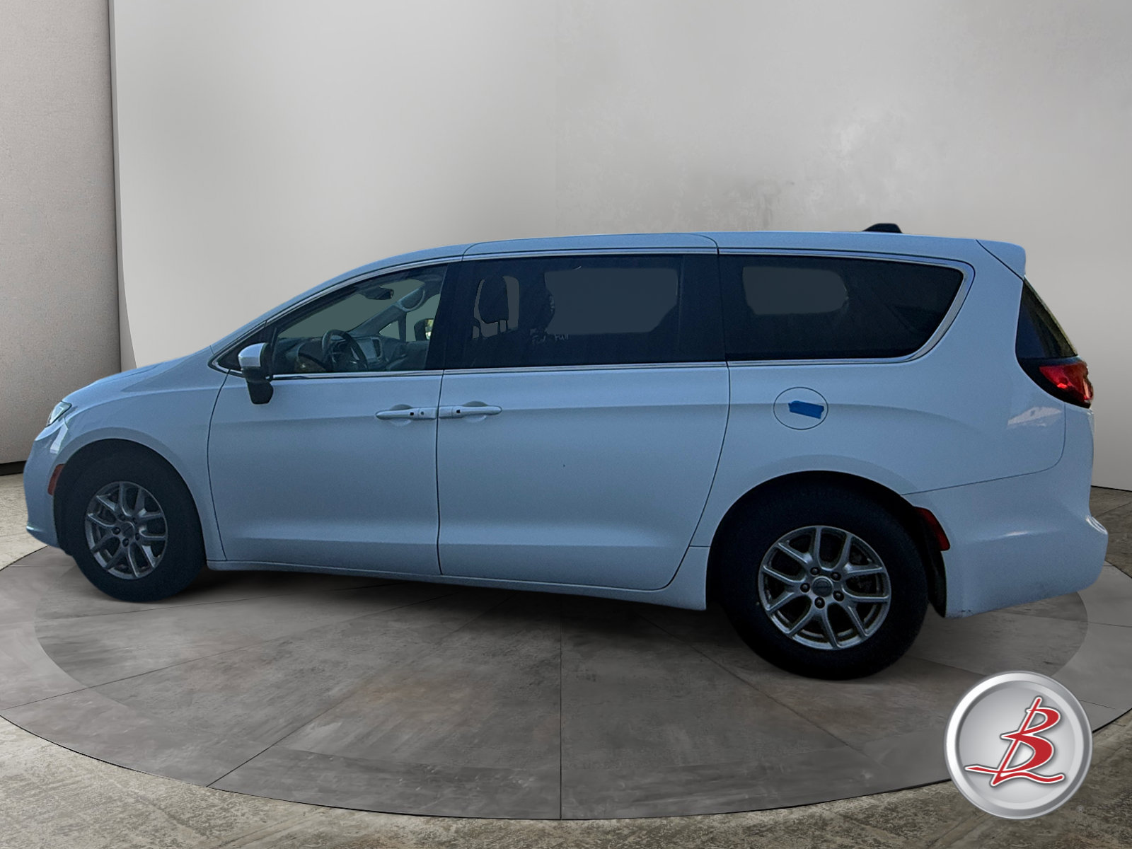 Used 2023 Chrysler Pacifica Touring L Van Passenger Van