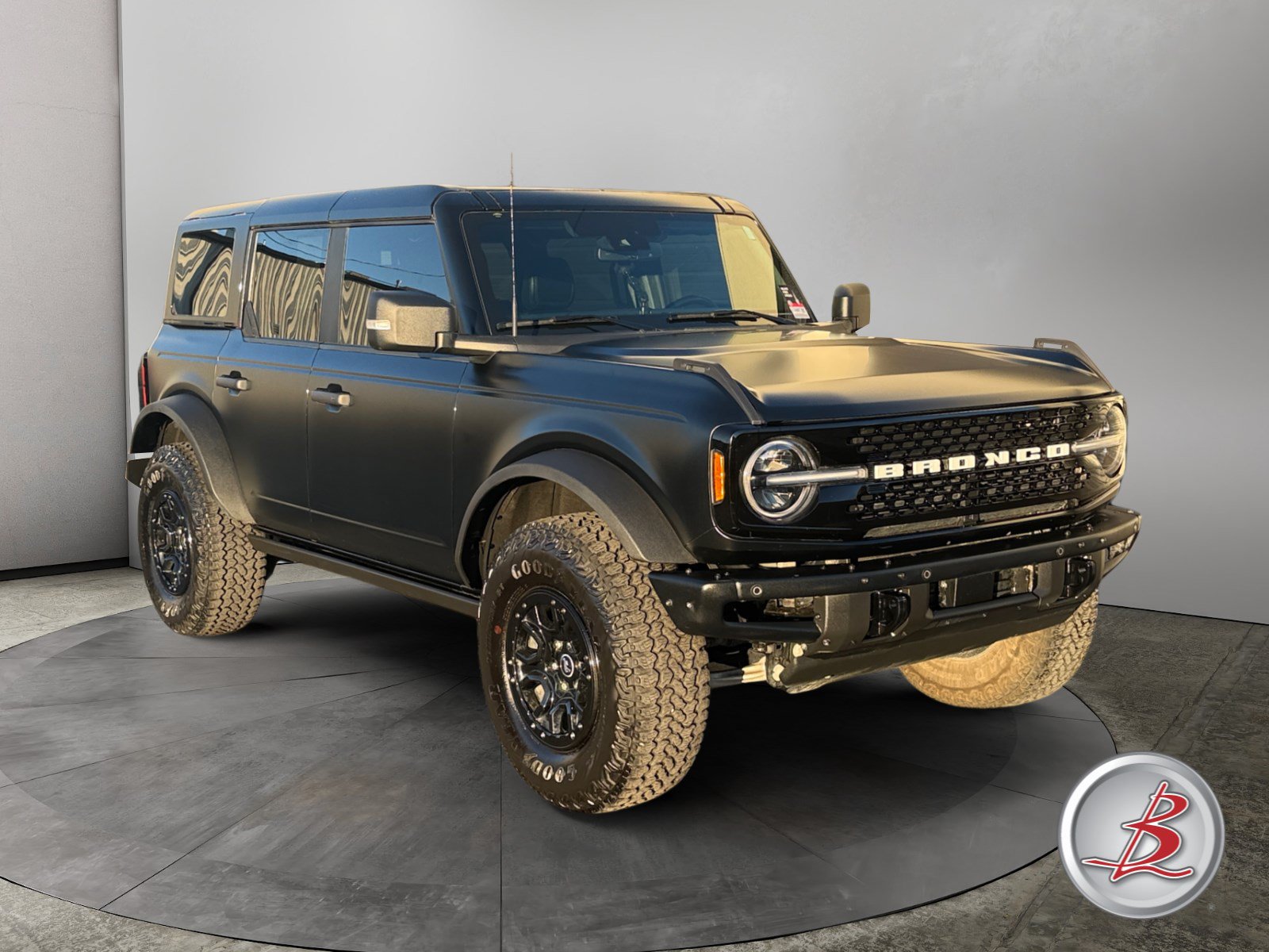 Used 2025 Ford Bronco Badlands SUV