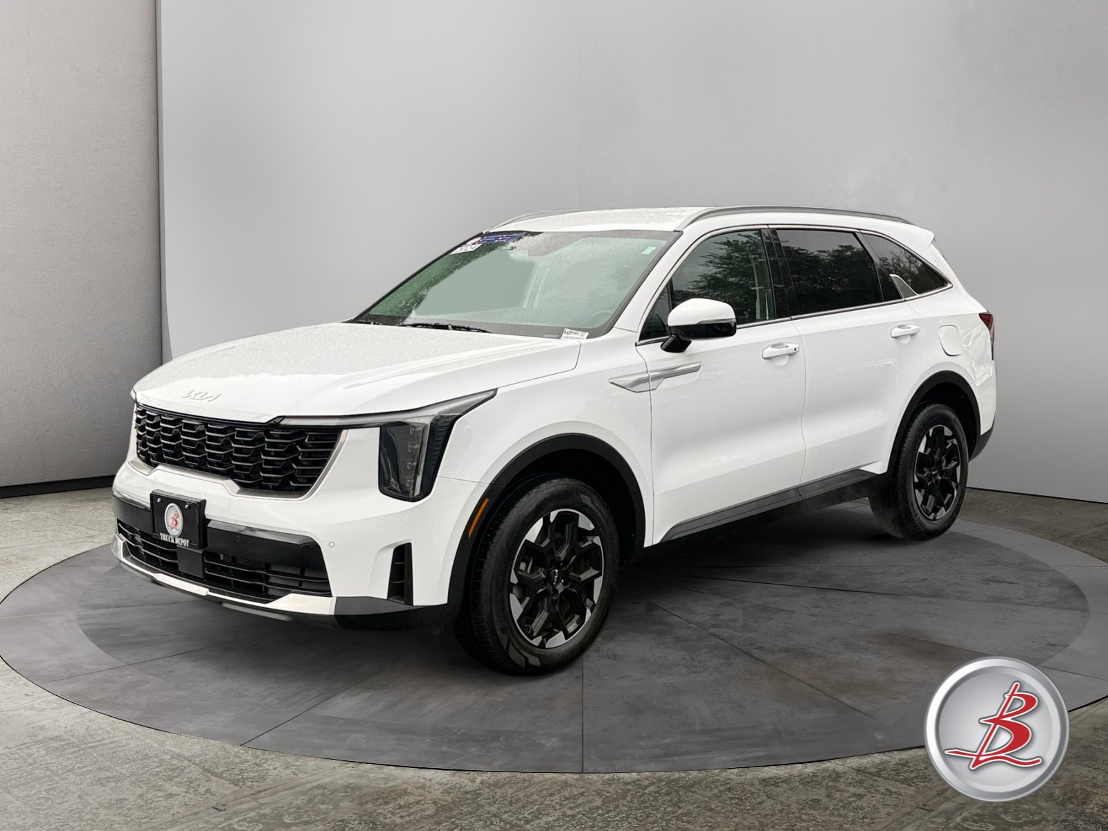 Used 2024 Kia Sorento S SUV