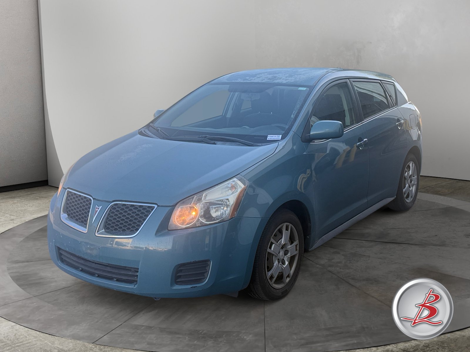 Used 2009 Pontiac Vibe Base w/2.4L Hatchback