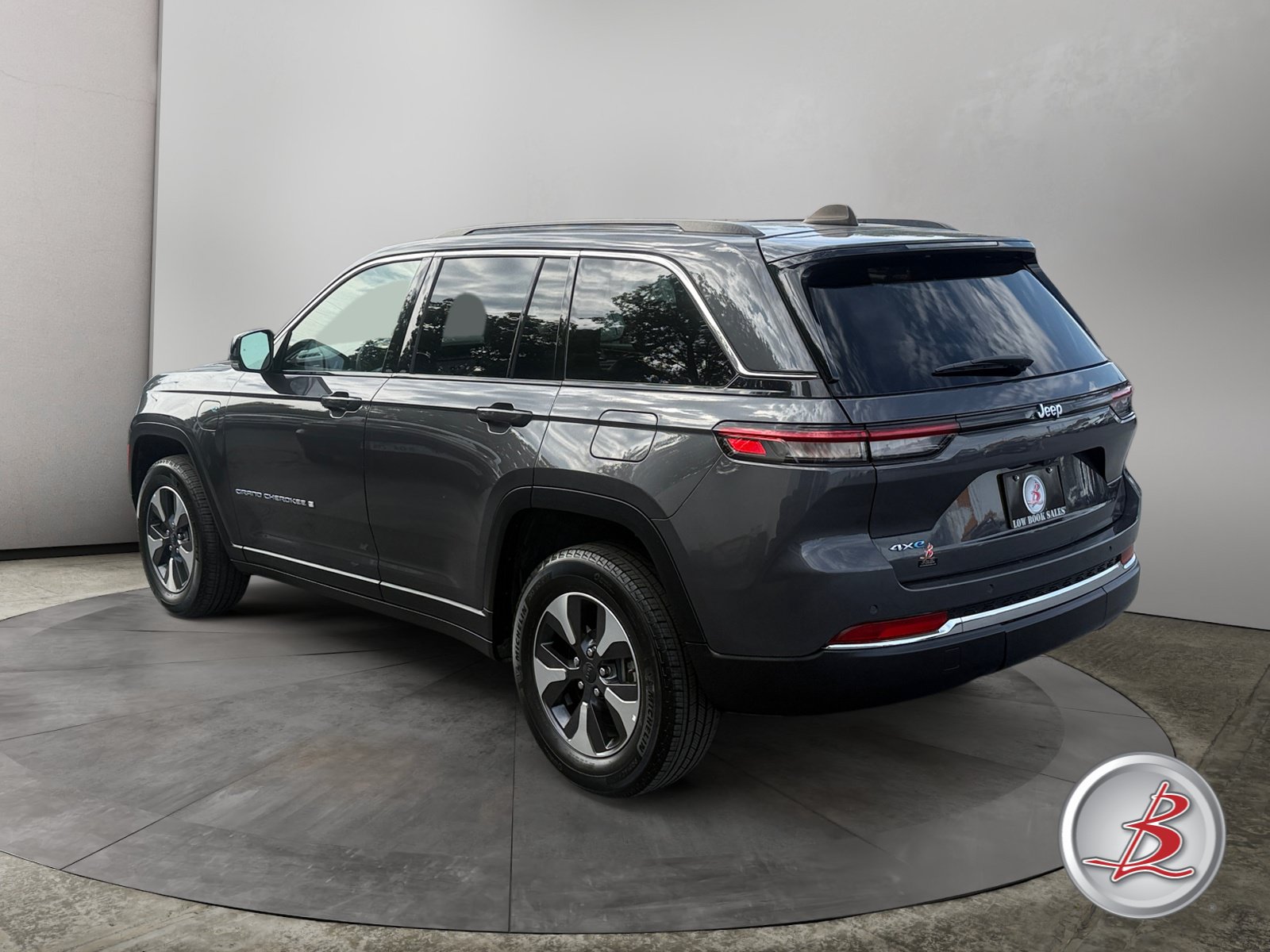 Used 2024 Jeep Grand Cherokee 4xe Base SUV