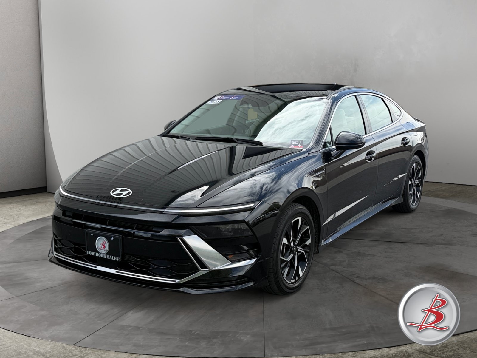 Used 2025 Hyundai Sonata SEL Sedan