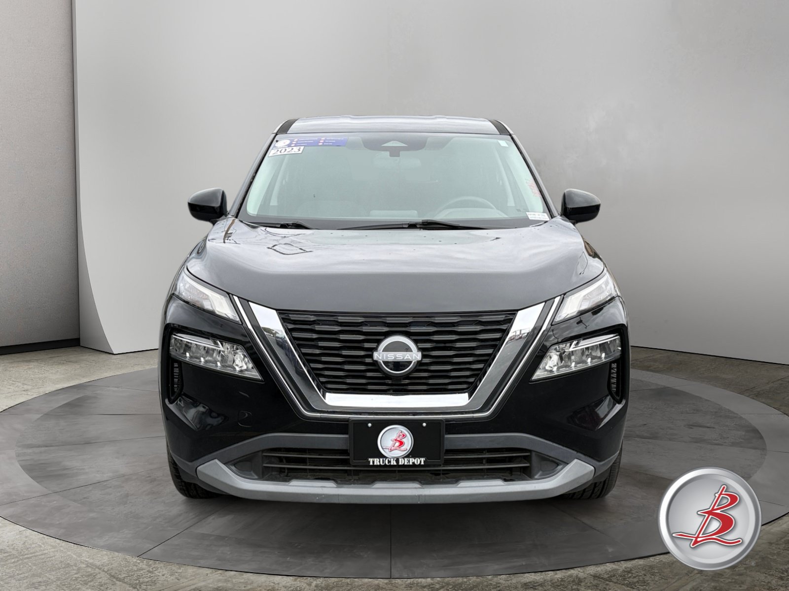 Used 2023 Nissan Rogue SV SUV