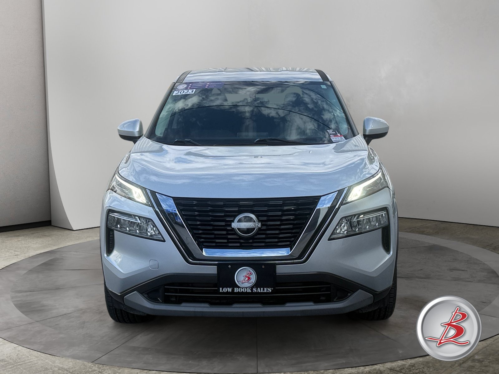 Used 2023 Nissan Rogue SV SUV