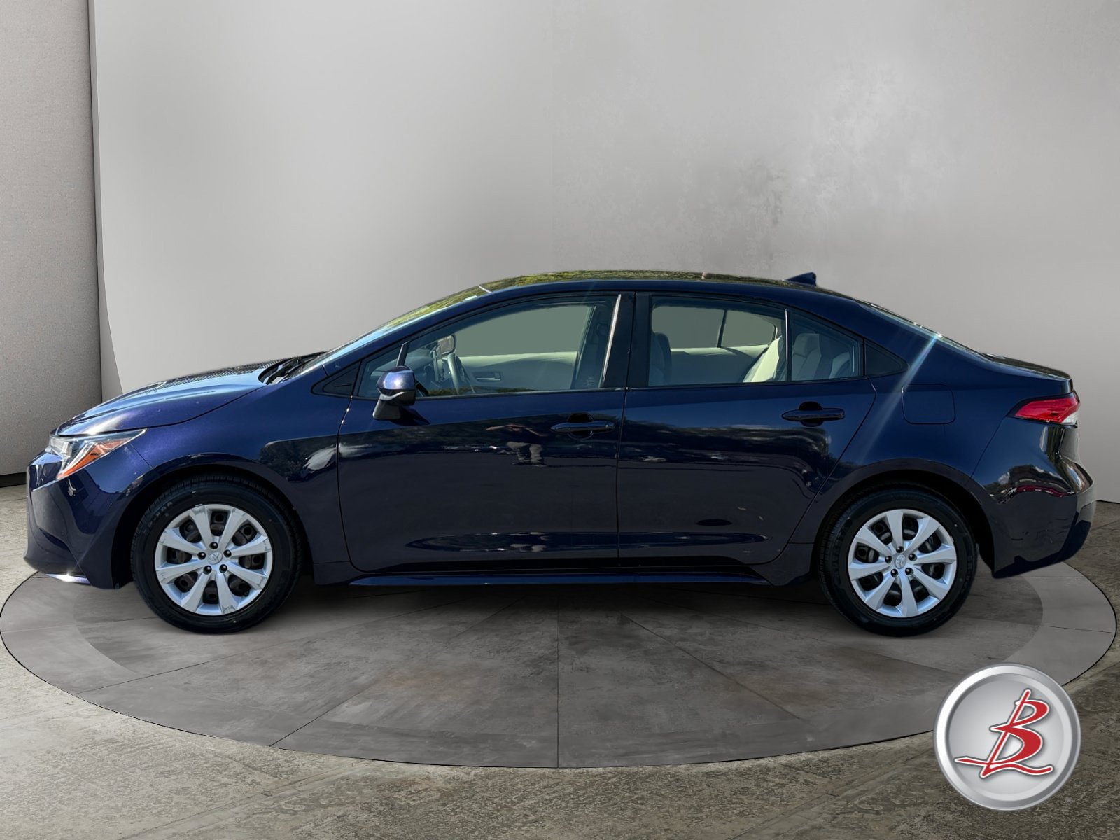 Used 2020 Toyota Corolla LE Sedan