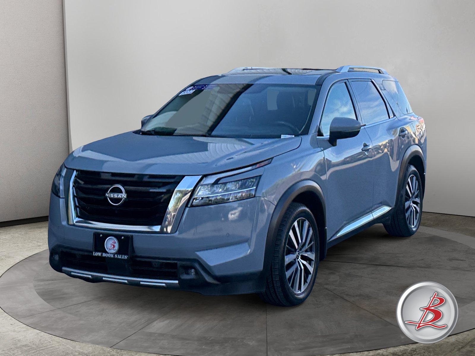 Used 2022 Nissan Pathfinder Platinum SUV