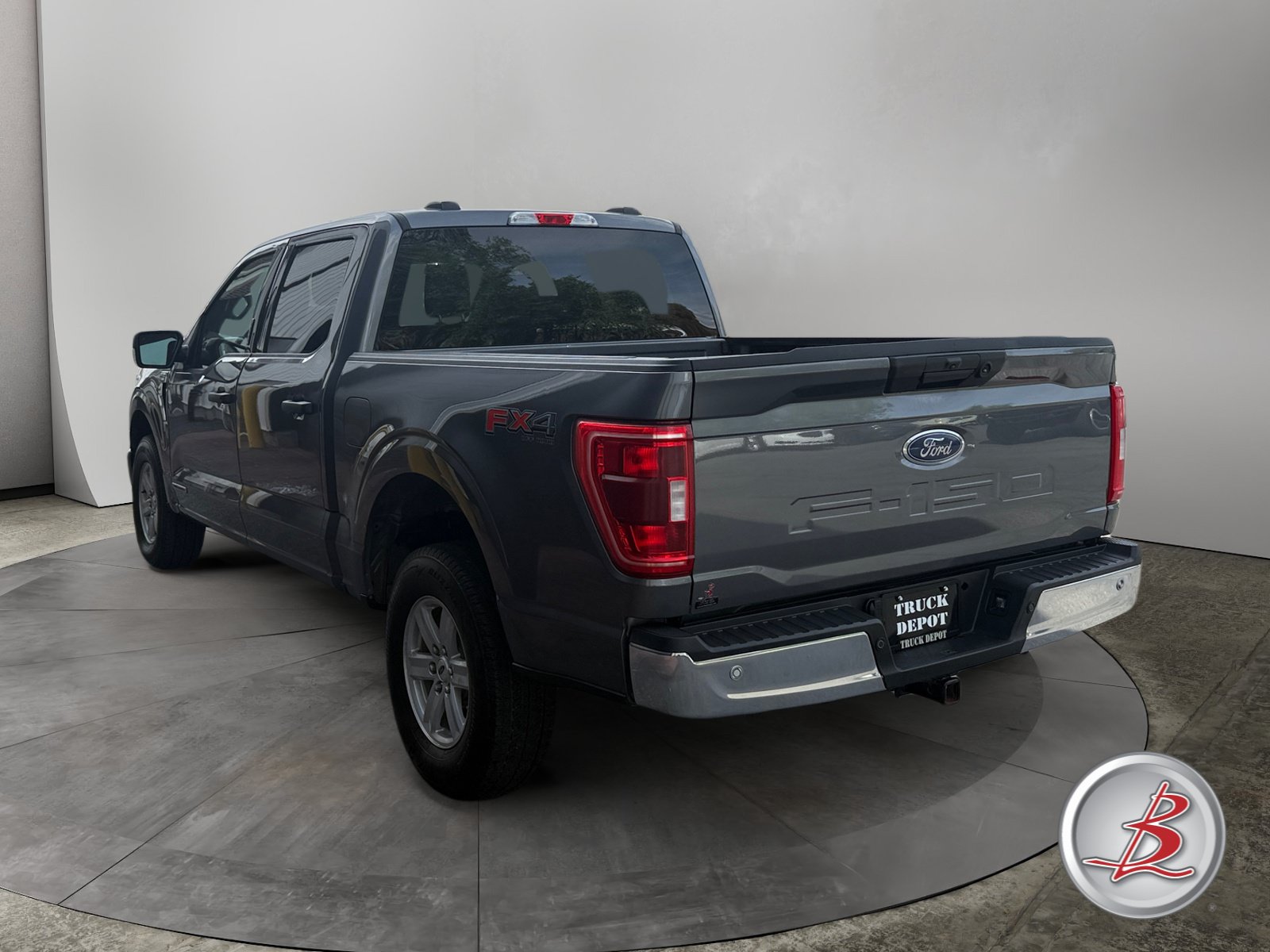 Used 2023 Ford F-150 XLT Truck SuperCrew Cab
