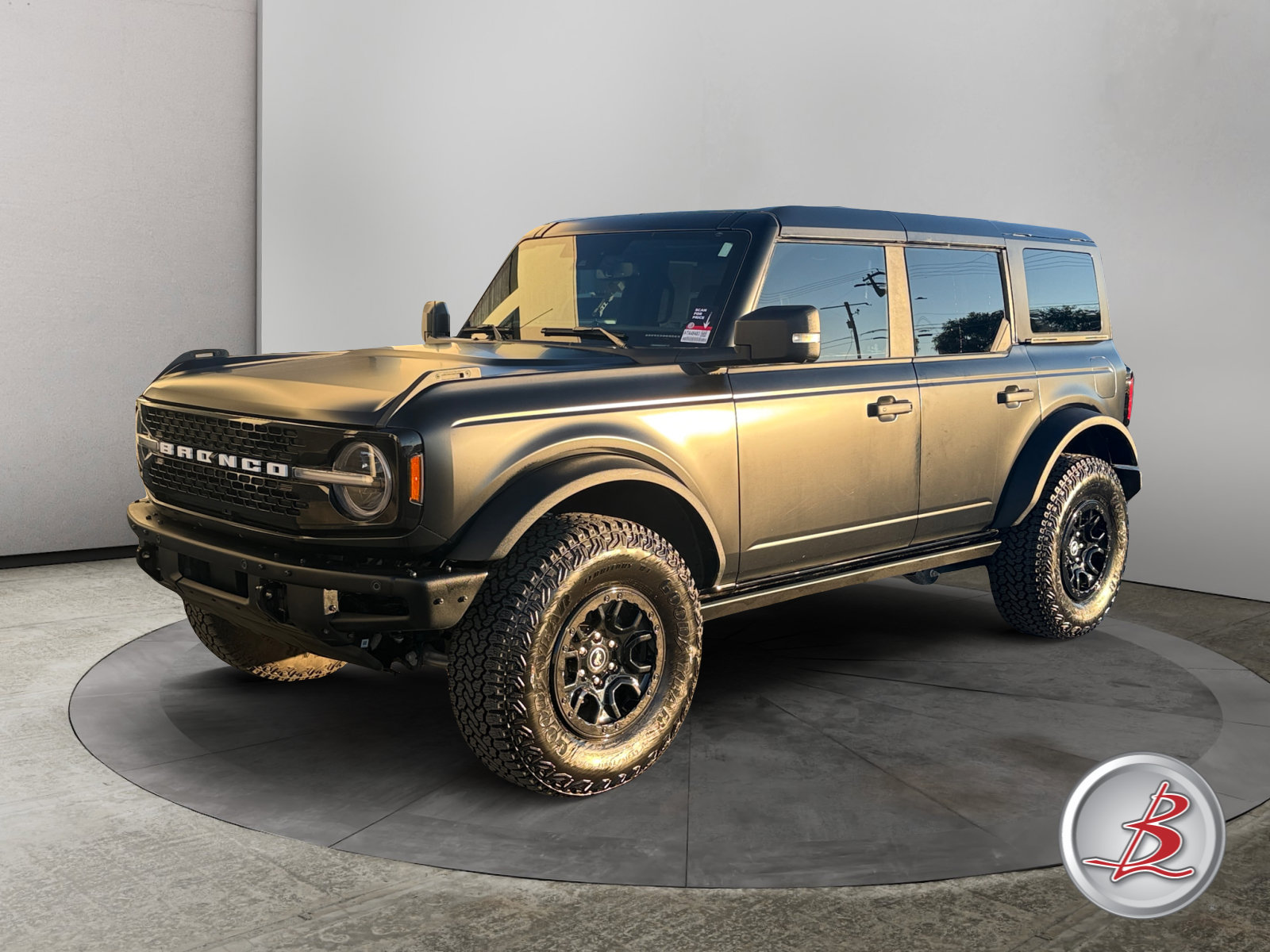 Used 2025 Ford Bronco Badlands SUV