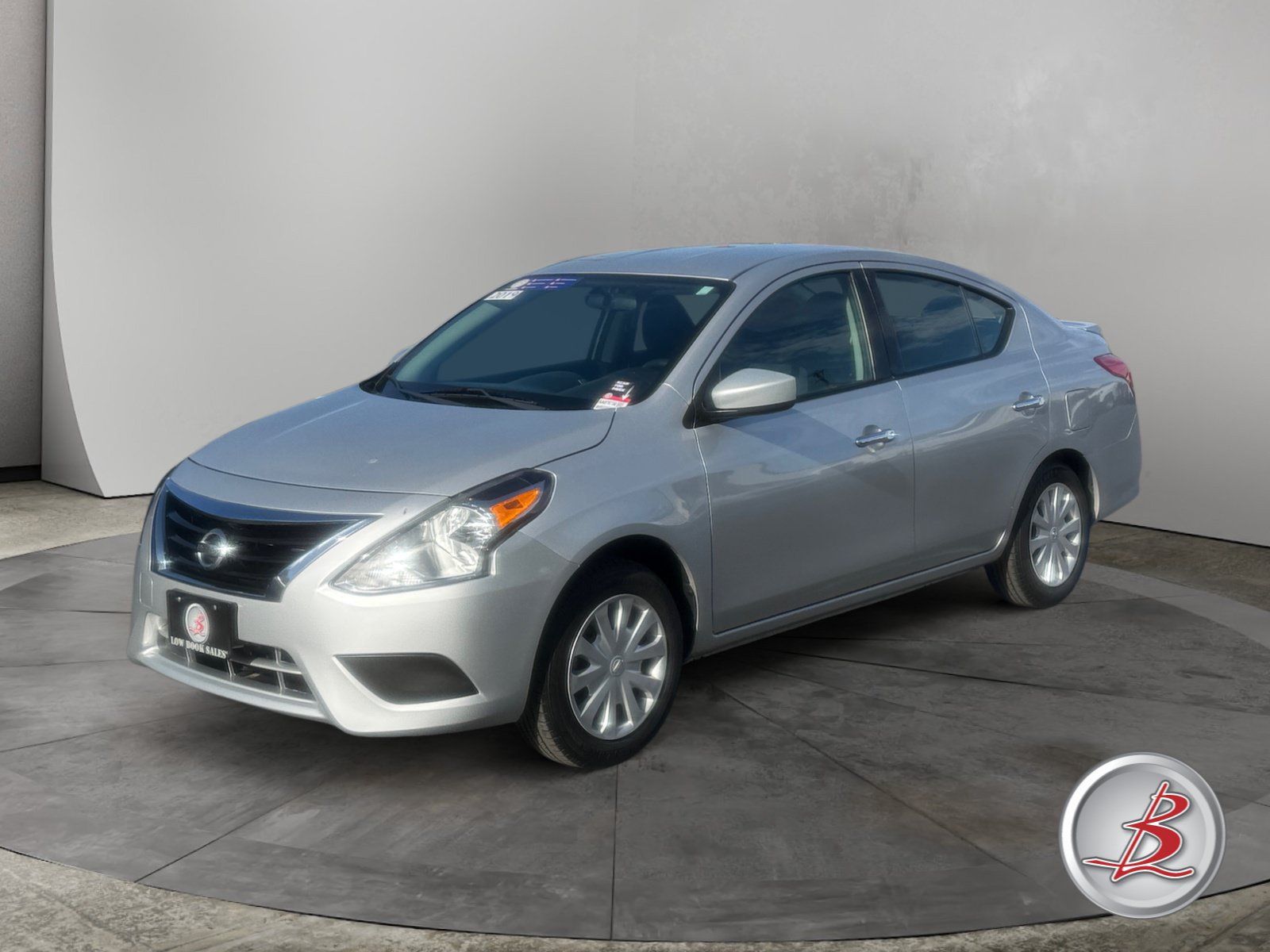 Used 2019 Nissan Versa 1.6 SV Sedan