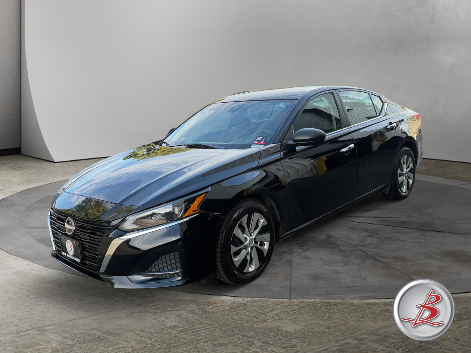 Used 2024 Nissan Altima 2.5 S Sedan