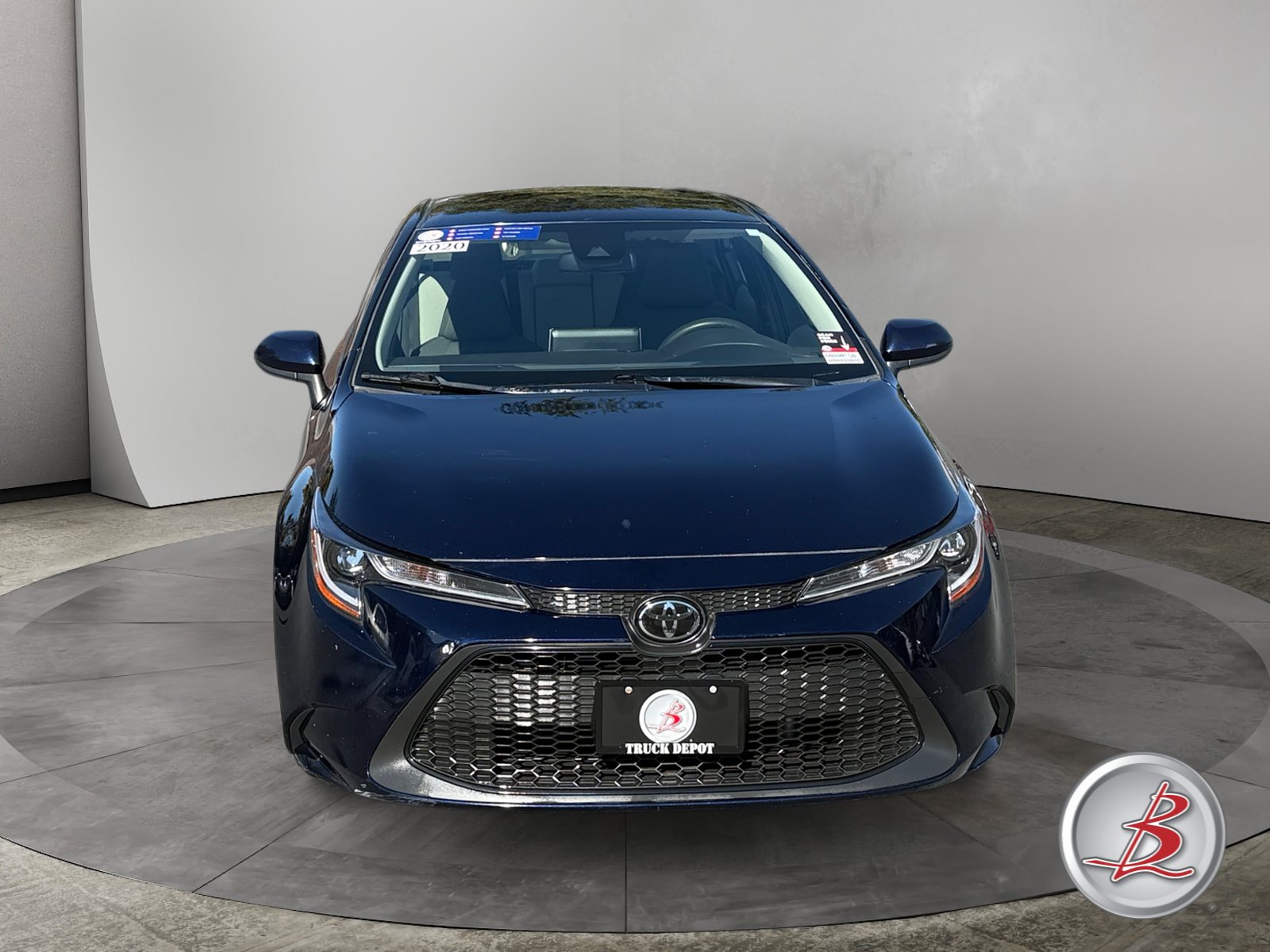 Used 2020 Toyota Corolla LE Sedan