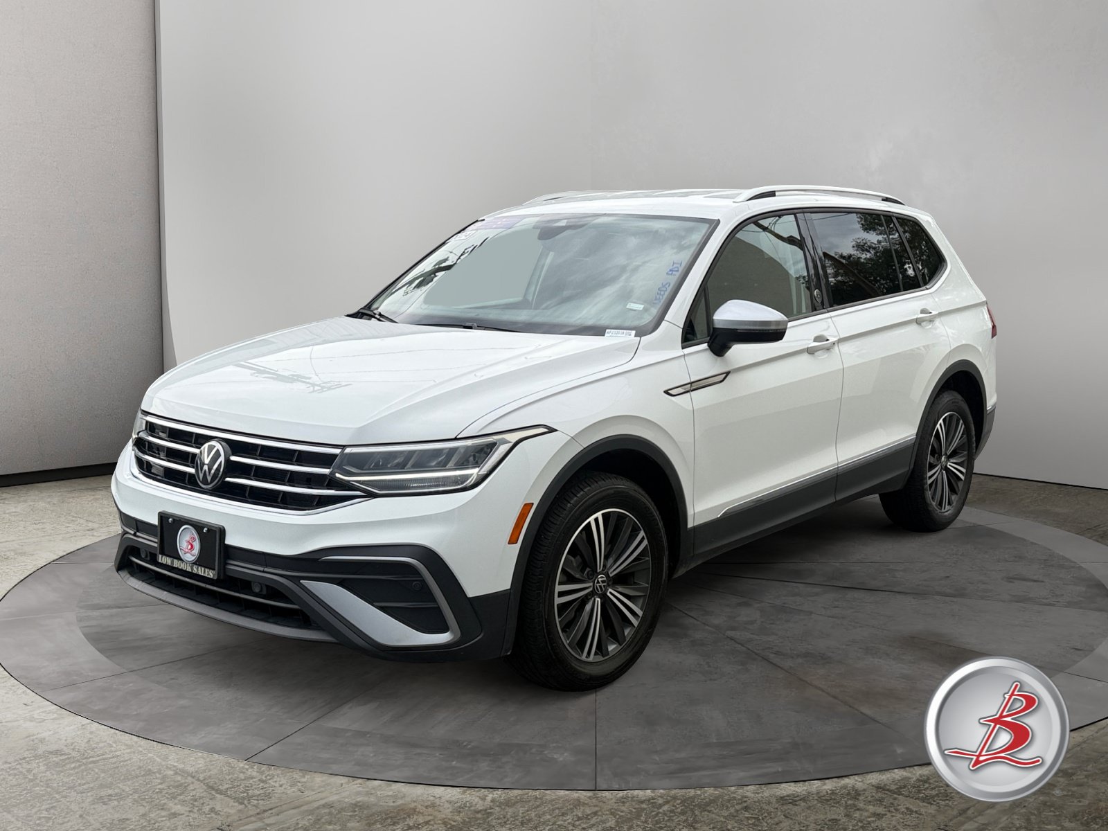 Used 2024 Volkswagen Tiguan 2.0T Wolfsburg Edition SUV
