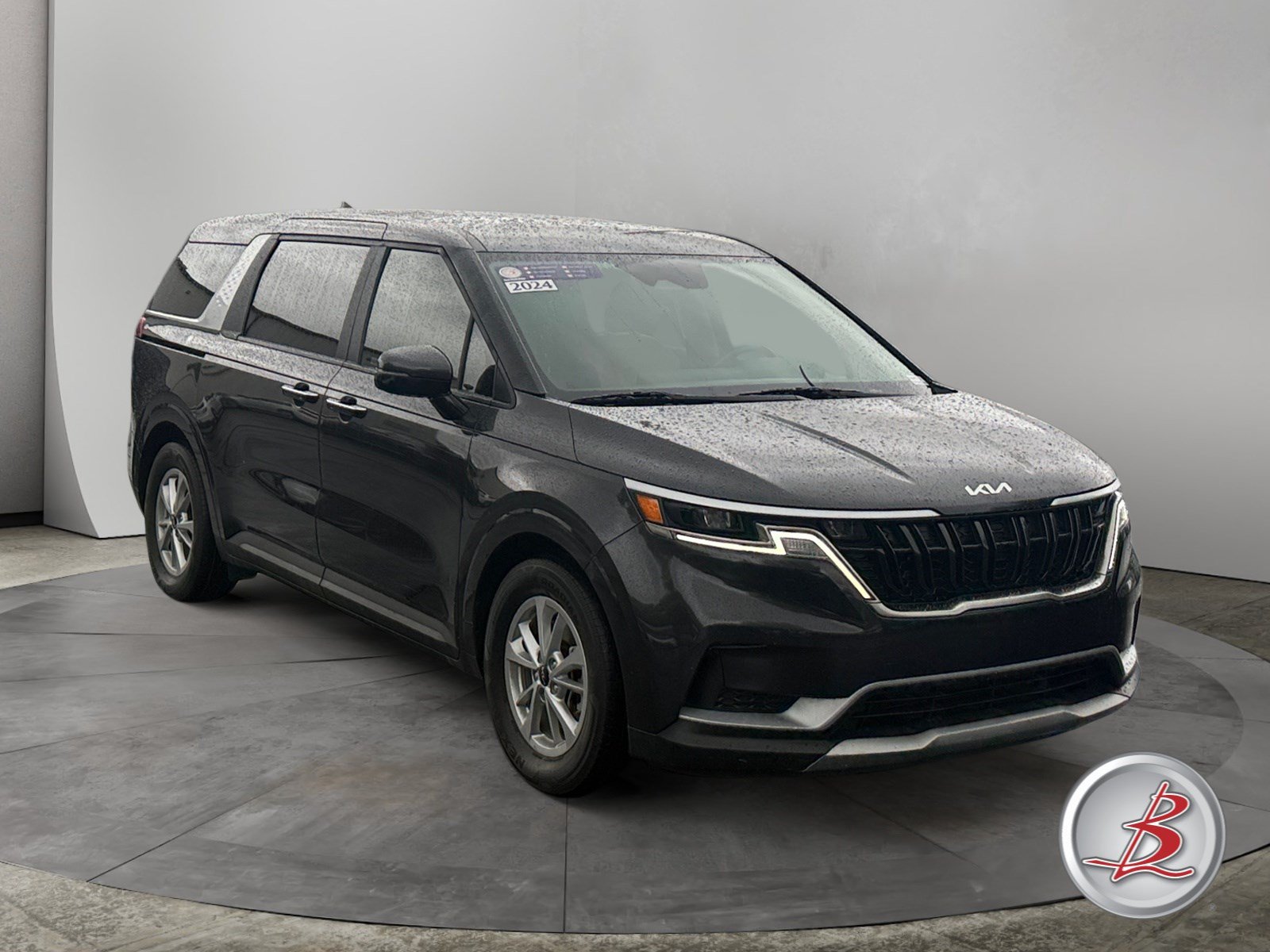  Kia Carnival
