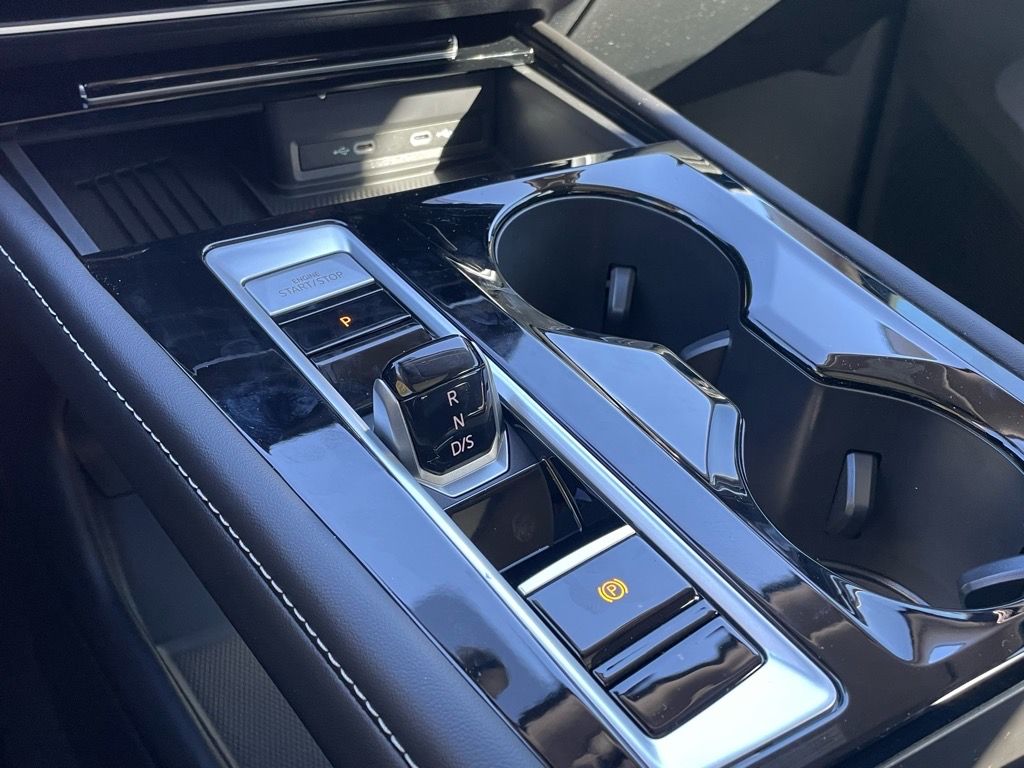 2026 Volkswagen Atlas SEL Premium R-Line - Photo 10