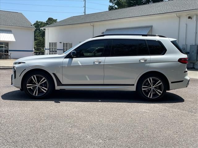 2024 BMW X7 M60i - Photo 28
