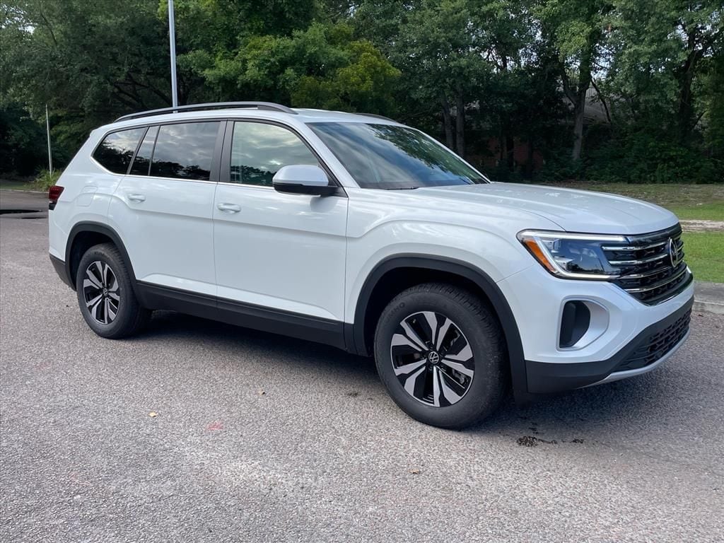 2026 Volkswagen Atlas 2.0T SE's photo