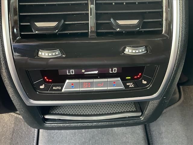 2024 BMW X7 M60i - Photo 11