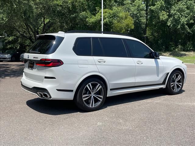 2024 BMW X7 M60i - Photo 25
