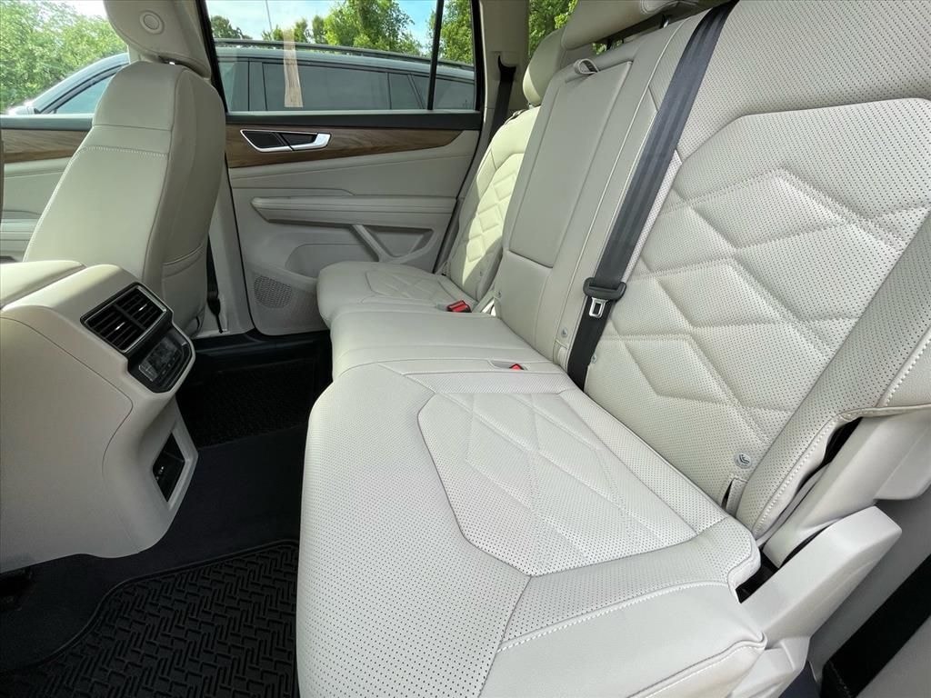 New 2026 Volkswagen Atlas 2.0T SE SUV